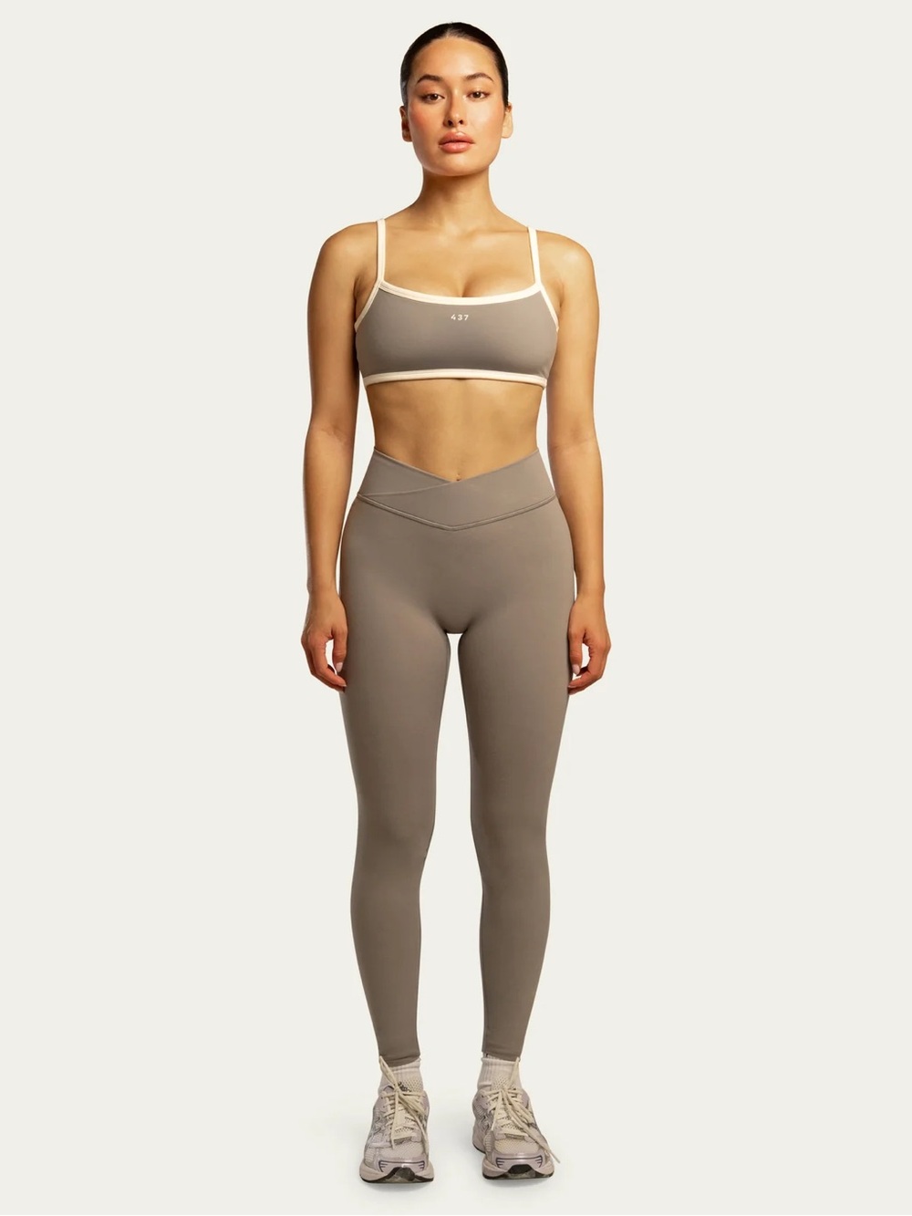 Alo High-Waist Leggings and Sports Bra Set in Taupe with Cream Trim